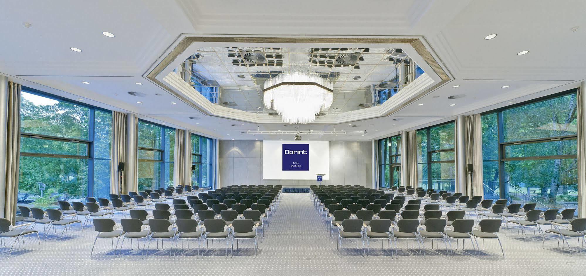 Dorint Pallas 4* Wiesbaden
